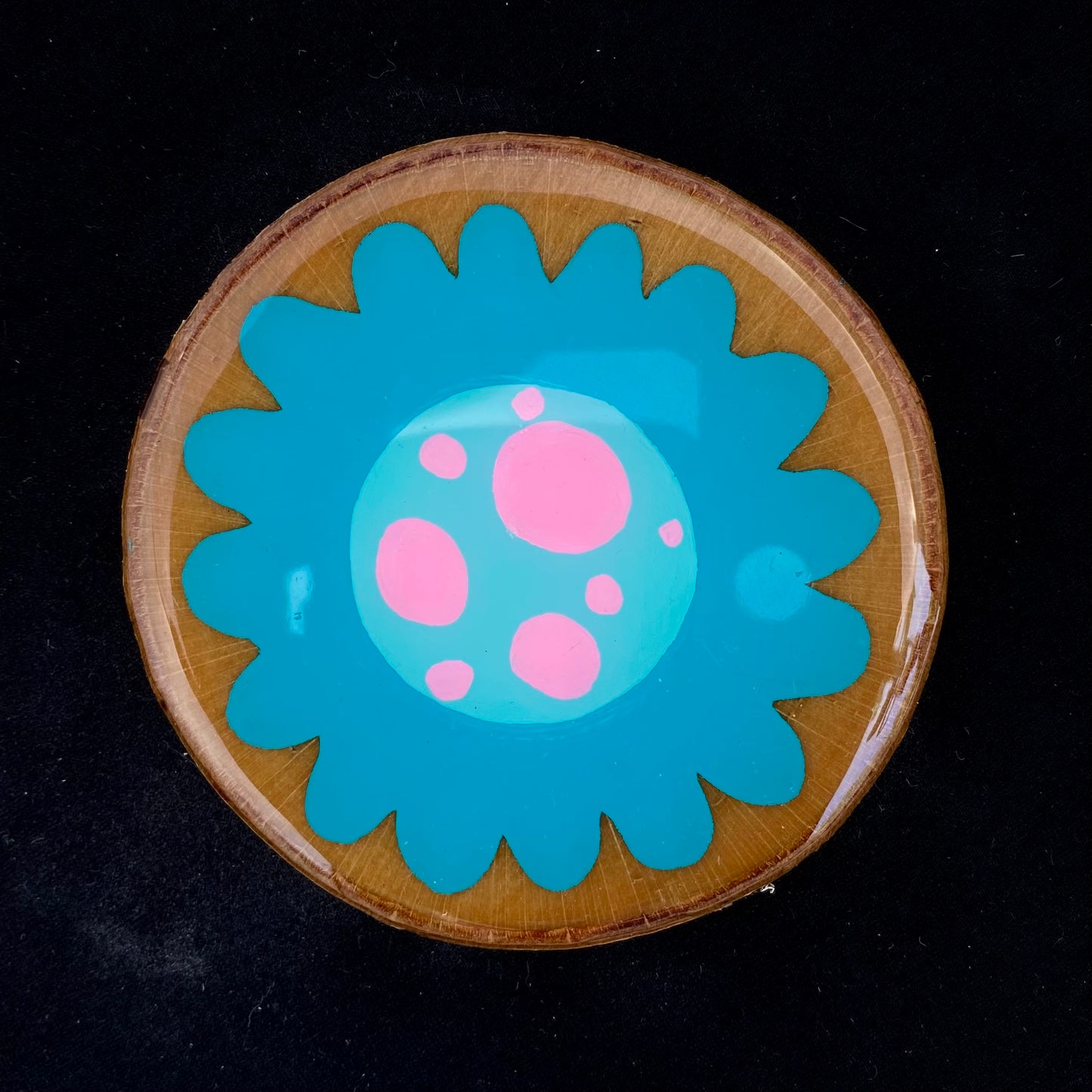 Coaster Birch Wood Bluey Blob Flower
