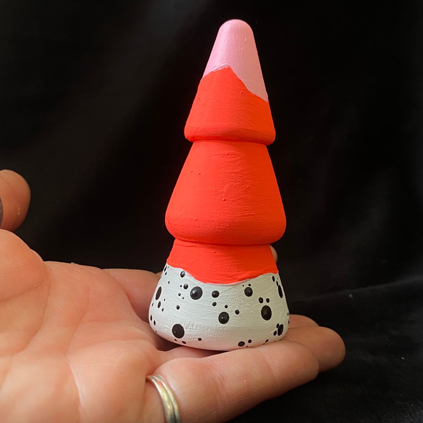 Tree Modern Artifact Winter Holiday Dots Red Pink