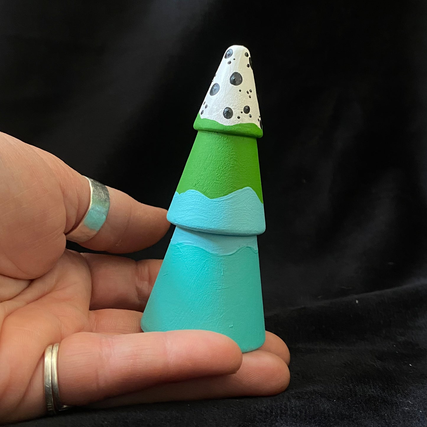 Tree Modern Artifact Winter Holiday Blue Green Dots